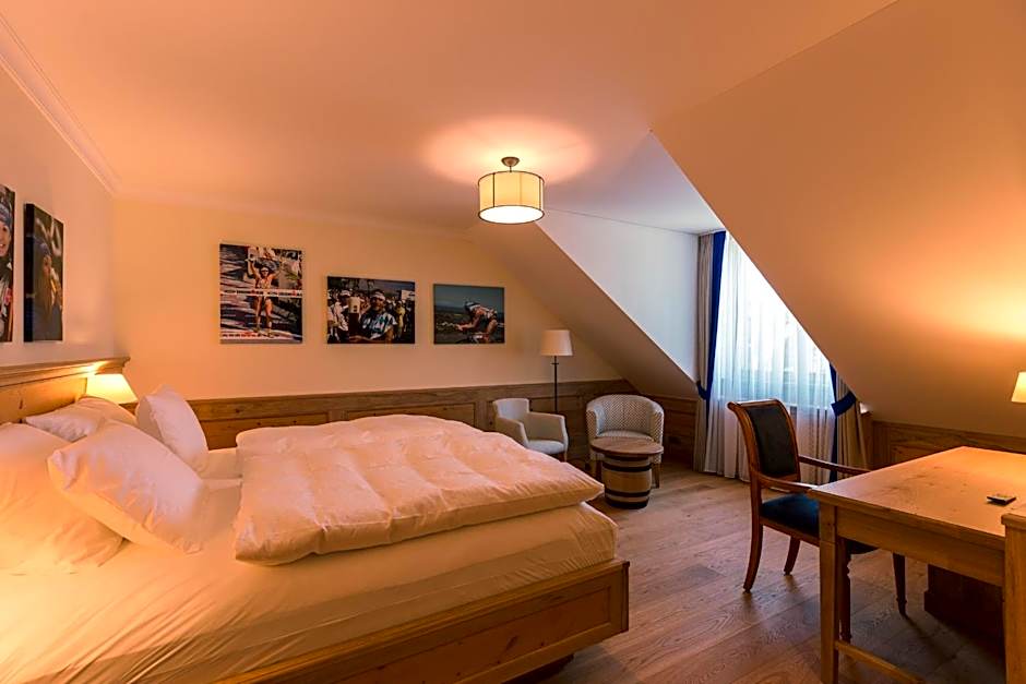 Hotel & Gaststätte zum Erdinger Weißbräu