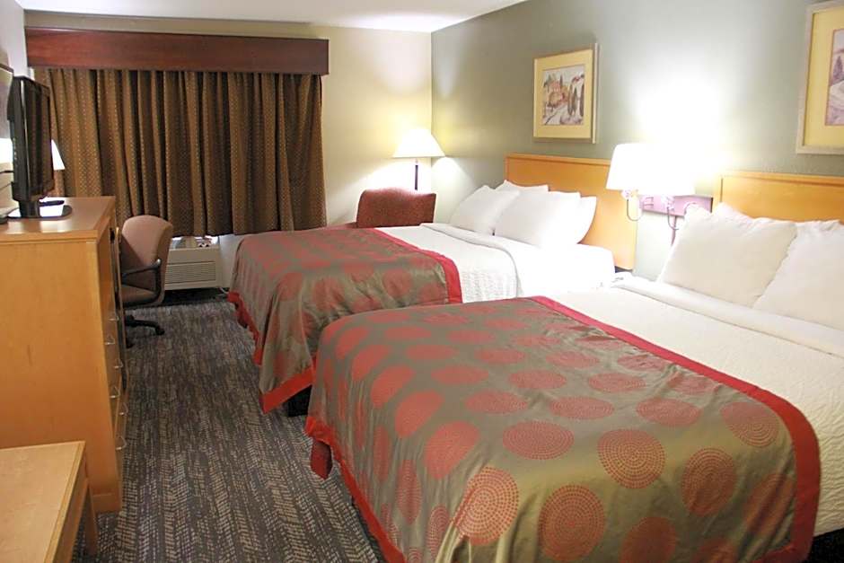 Ramada by Wyndham Spirit Lake/Okoboji