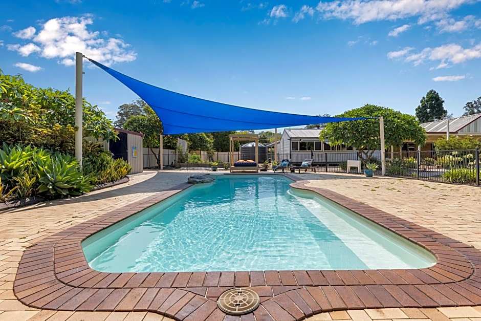 Bon Villas B&B Bonville - Adults Only, Pet Friendly Accommodation