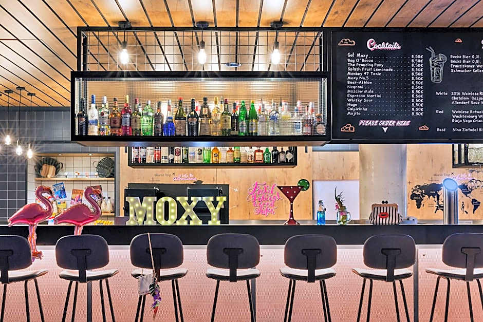 Moxy Frankfurt Airport Kelsterbach