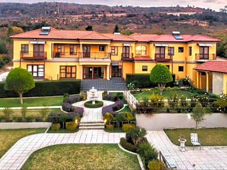 Cradle Mount Hotel