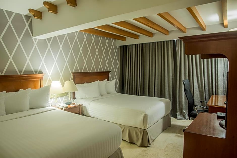 Continental Caribe Bay