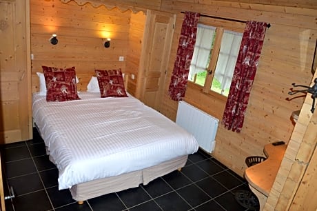 Chalet (2 People)