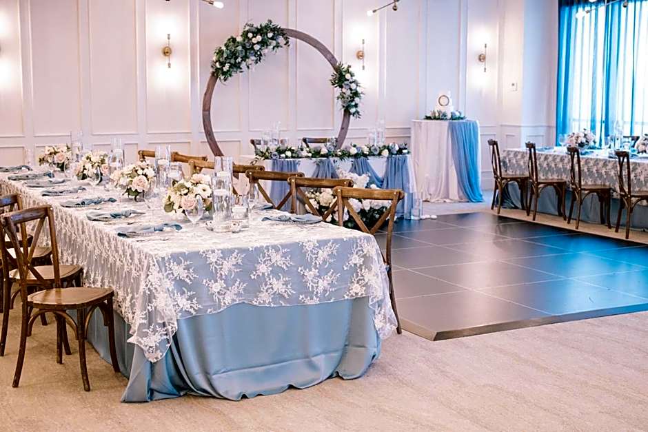 Courtyard by Marriott Calgary South