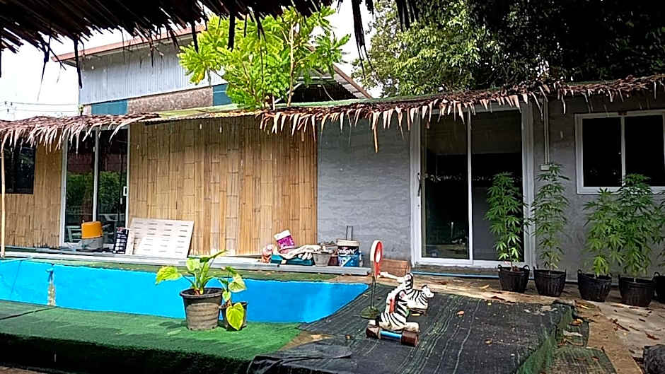 Row House Long Beach