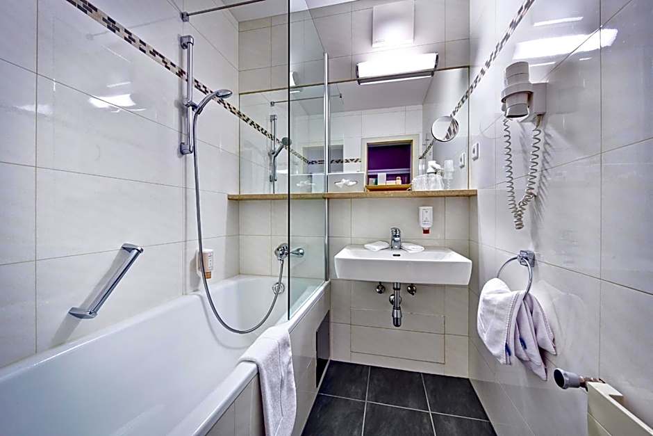 Hotel Barbarahof 4 stars Superior Adults Only "soft" from 10 years Summercard included