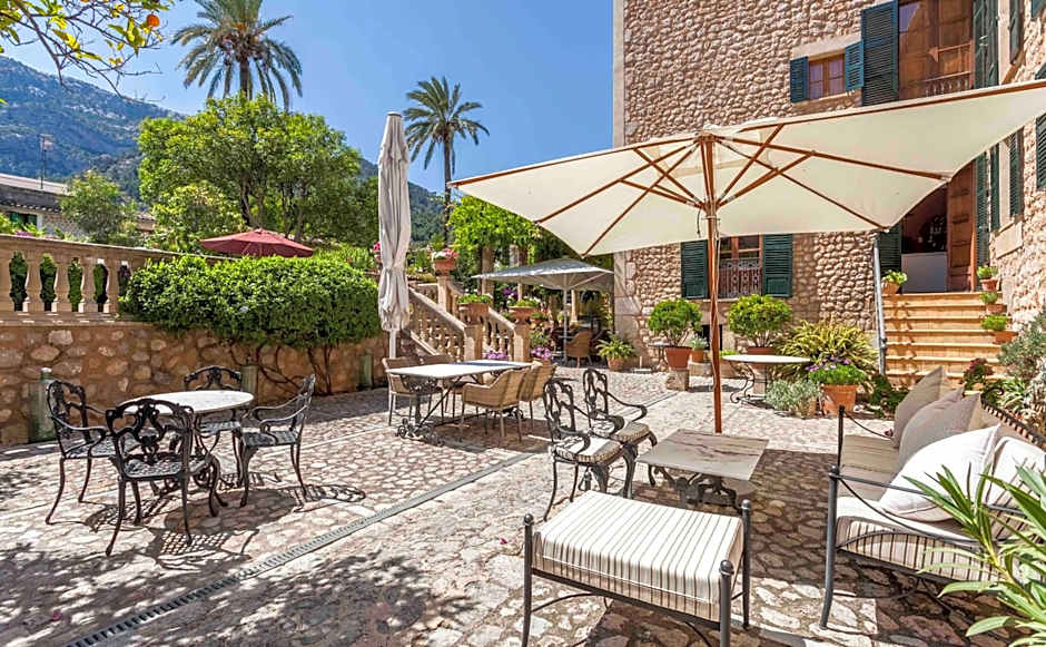 The Salvia - Adults Only