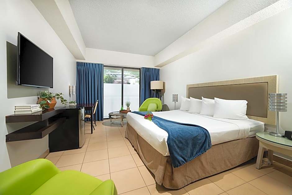 Windward Passage Hotel