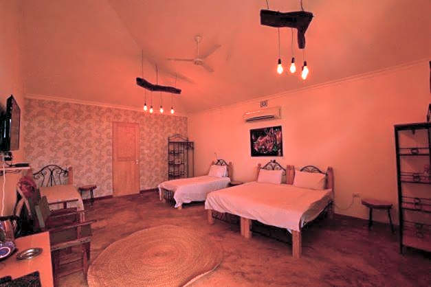 Boulevard Inn Mt Meru