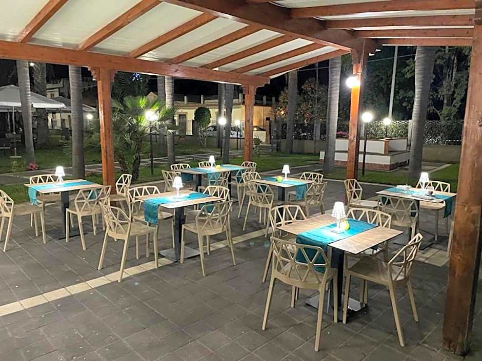 Oasi Park Hotel