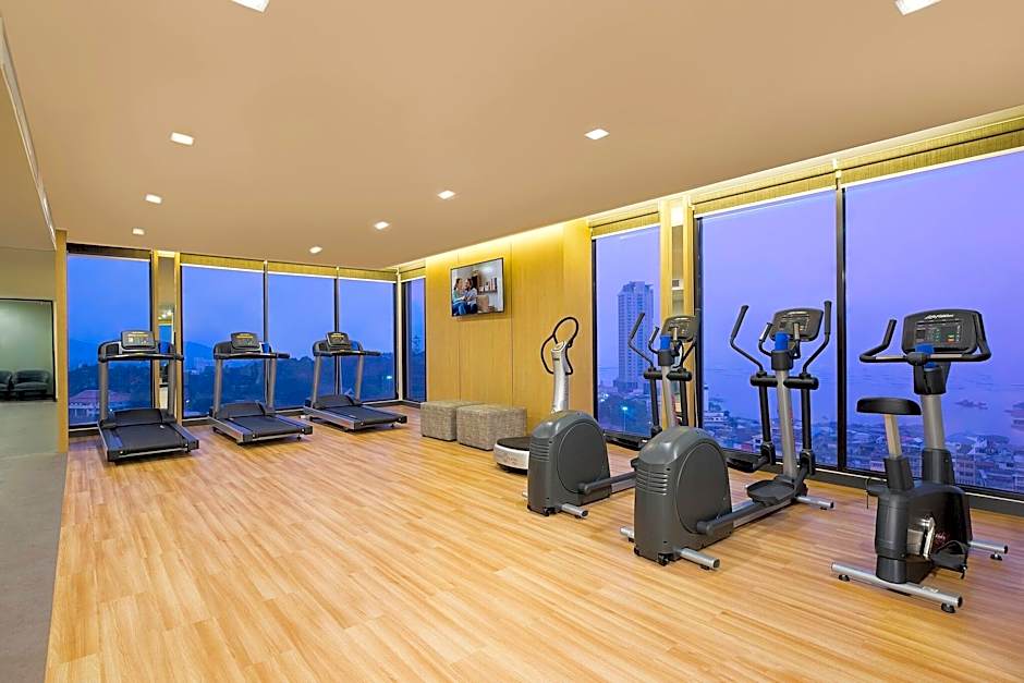 Somerset Harbourview Sri Racha