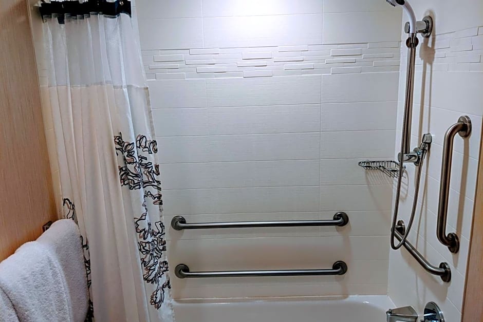 Residence Inn by Marriott Cleveland Beachwood