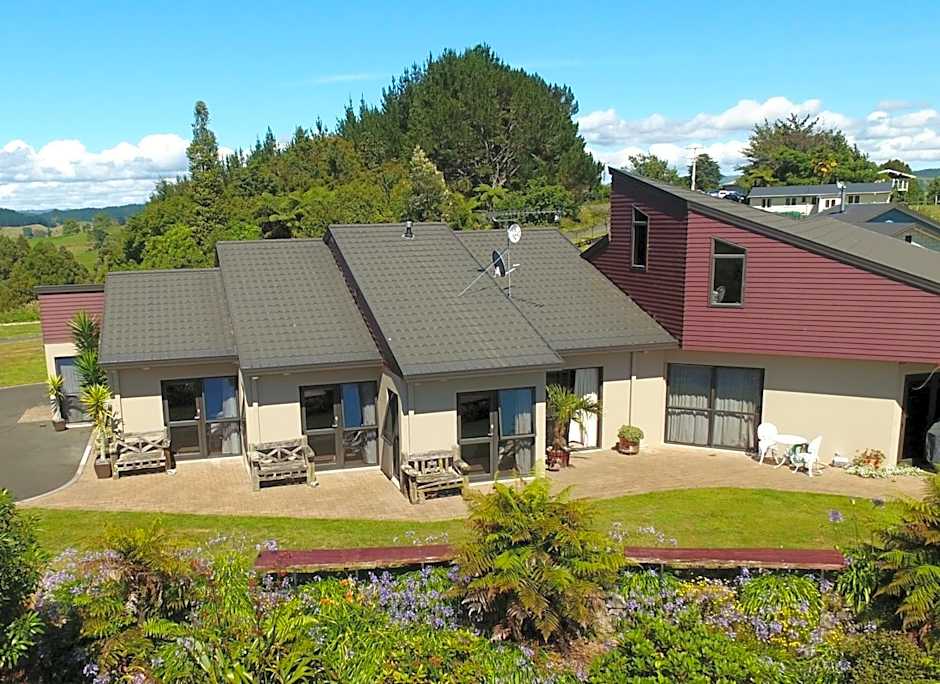 Waitomo Golfstays B&B