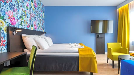 Standard Family Room