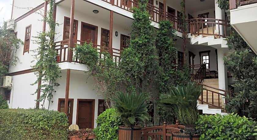 Hotel Karyatit Kaleici