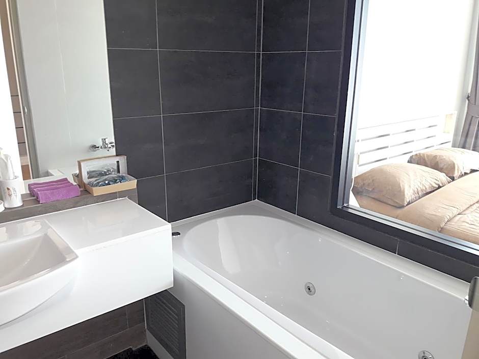 New Loft Modern Home