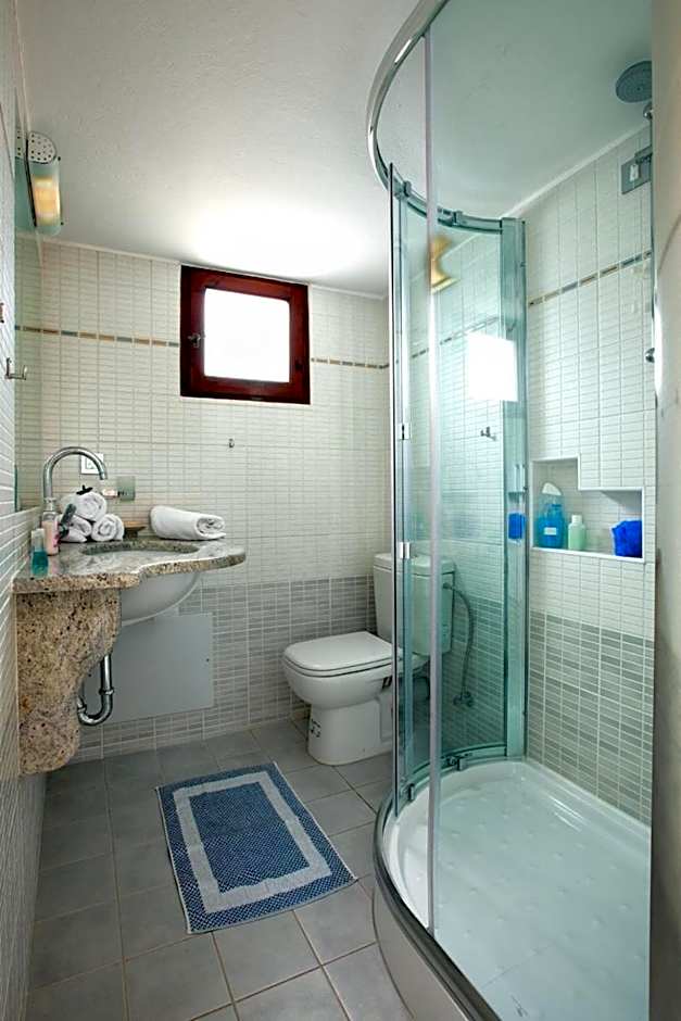 Giorgi's Blue Apartments