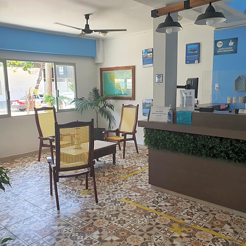 Hotel El Faro Malecon