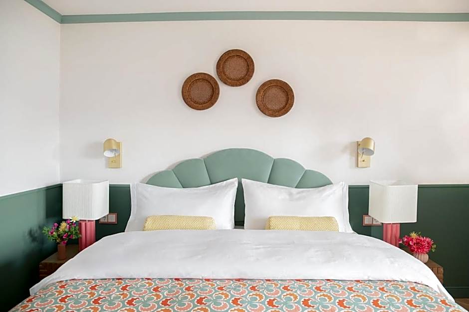 Villa Alma - a lakeside Boutique Hotel