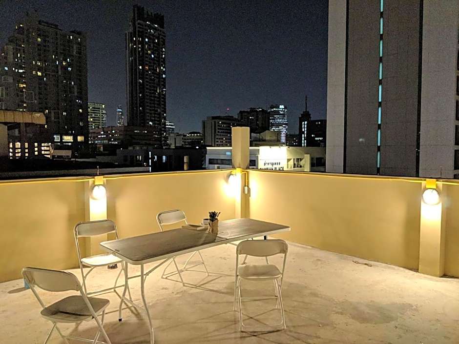 Travelier Hostel