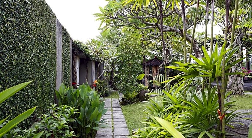 Villa Kayu Lama