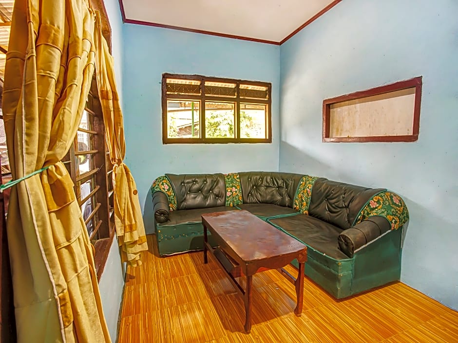 OYO 91089 Desa Wisata Air Terjun Way Kalam Syariah