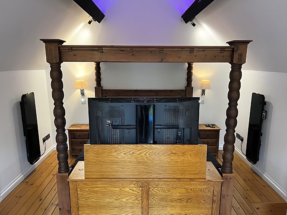 Castle House Holiday Home