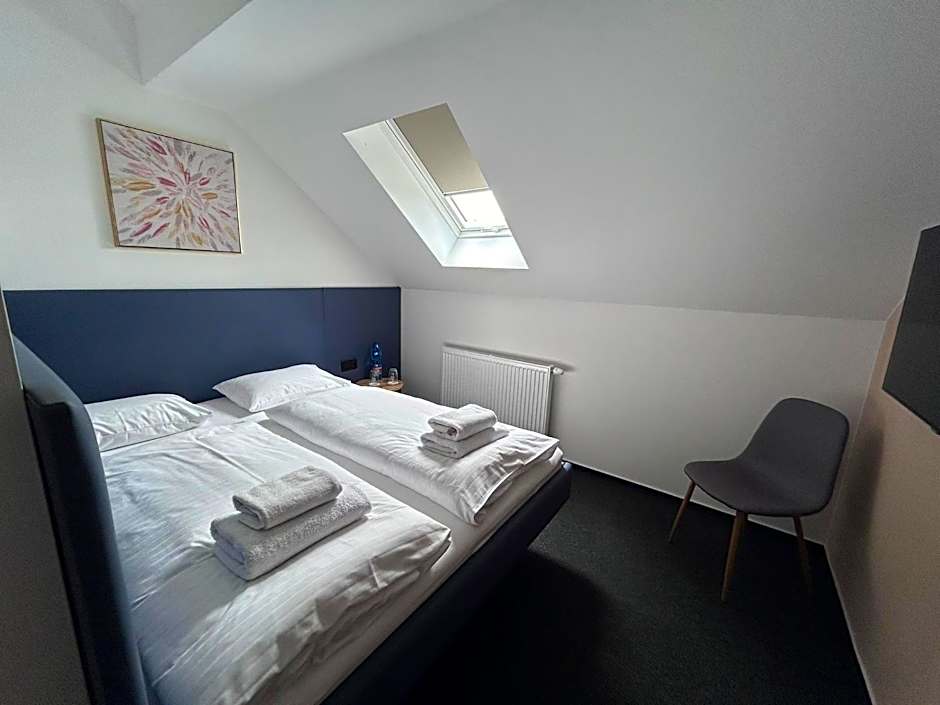 Golden Golem hotel & Spa