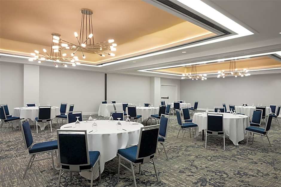 Embassy Suites By Hilton Hotel Birmingham