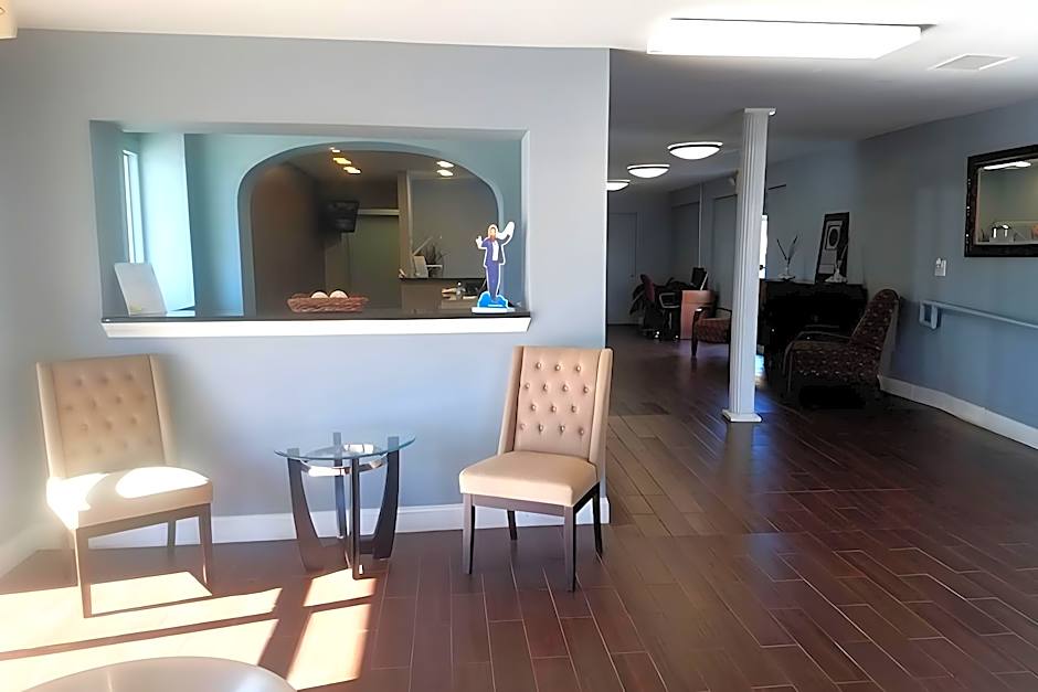 Blue Way Inn & Suites Wichita East