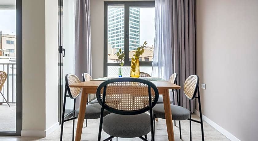 limehome Barcelona Rector Triadó