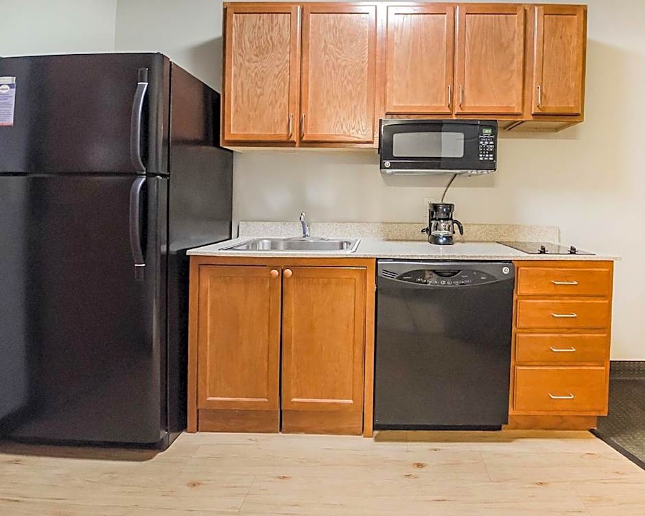 Suburban Studios Clarksville-Louisville North