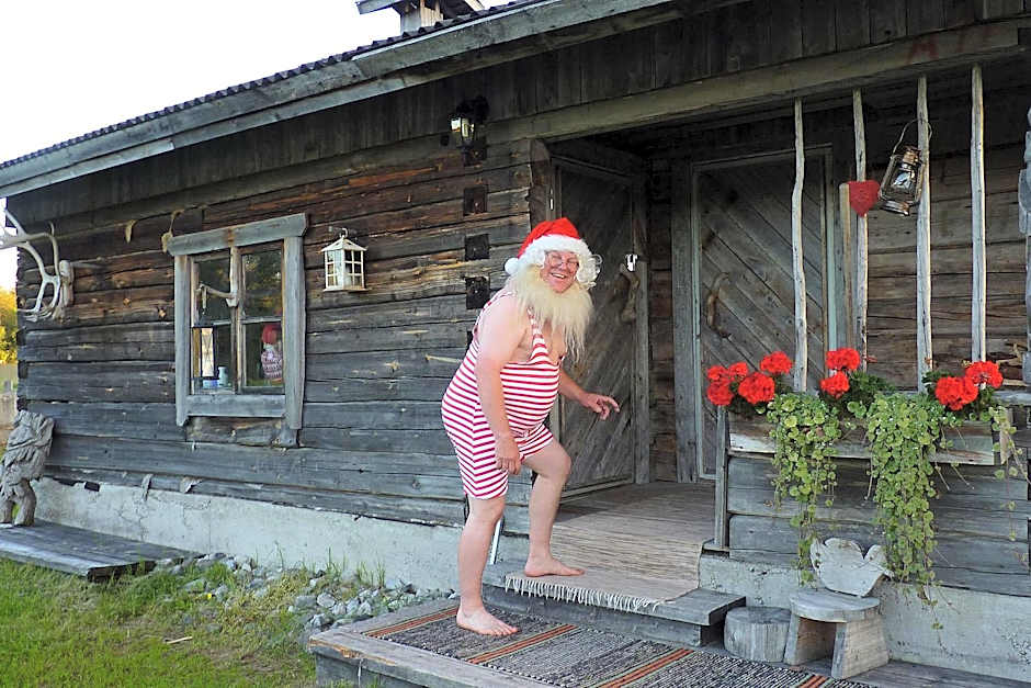 Elves Village Hotel