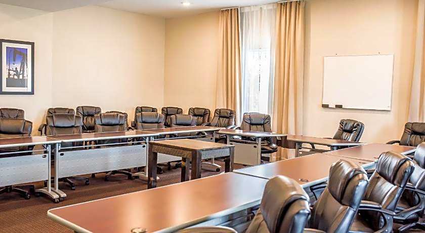 Comfort Inn and Suites Fox Creek