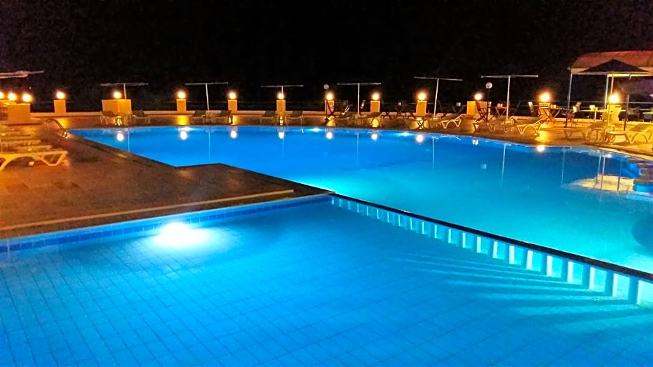 Zorbas Hotel Beach Village