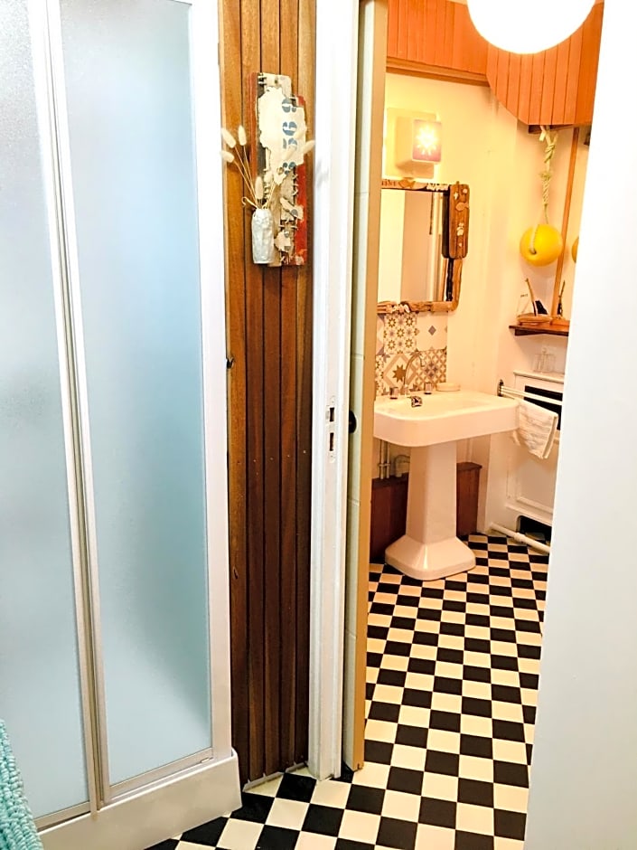 "La Cabine" atypique, vue mer à la VILLA PLEIN VENT