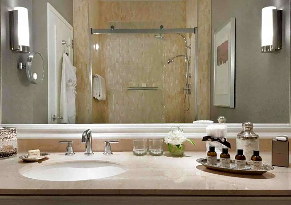 Fairmont Washington DC Gold Experience