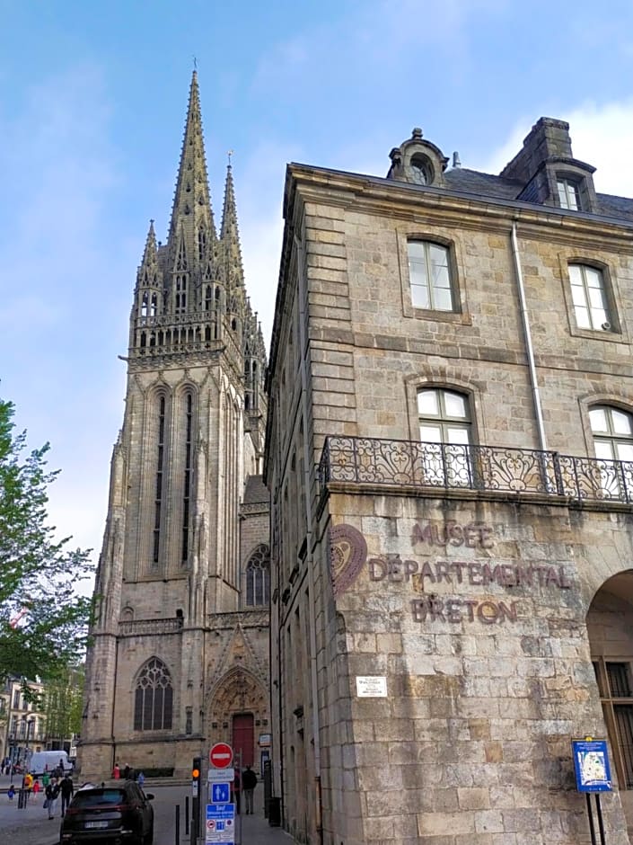 Chambrecosy salle de bain privée
