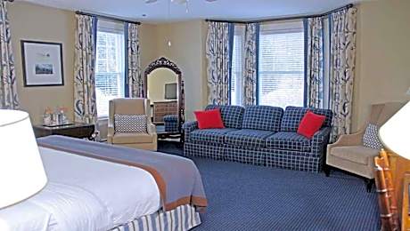 ADA Premier Room - 1 Queen Bed