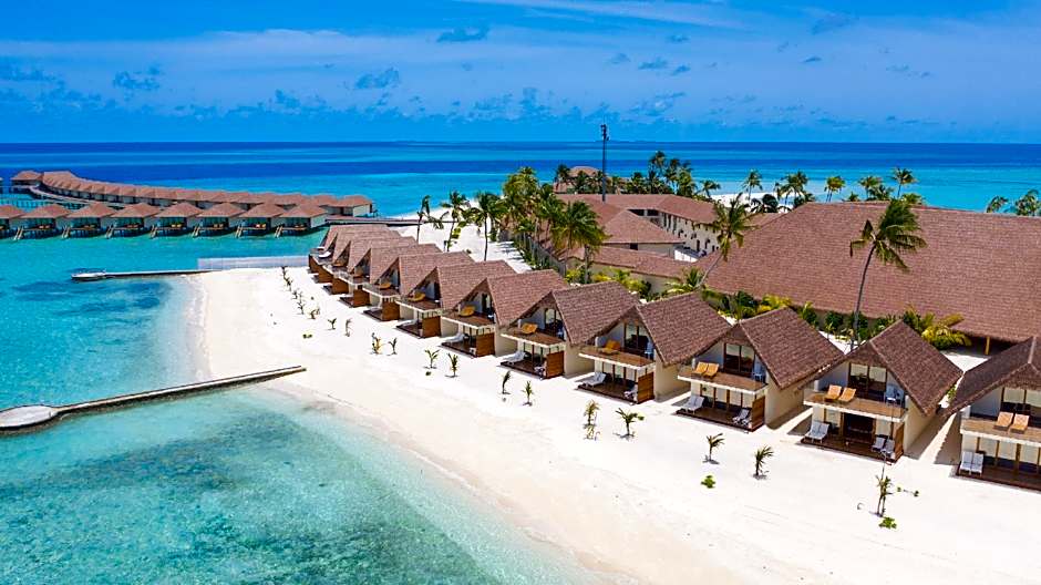 Cinnamon Velifushi Maldives