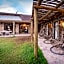 Kamagu Safari Lodge