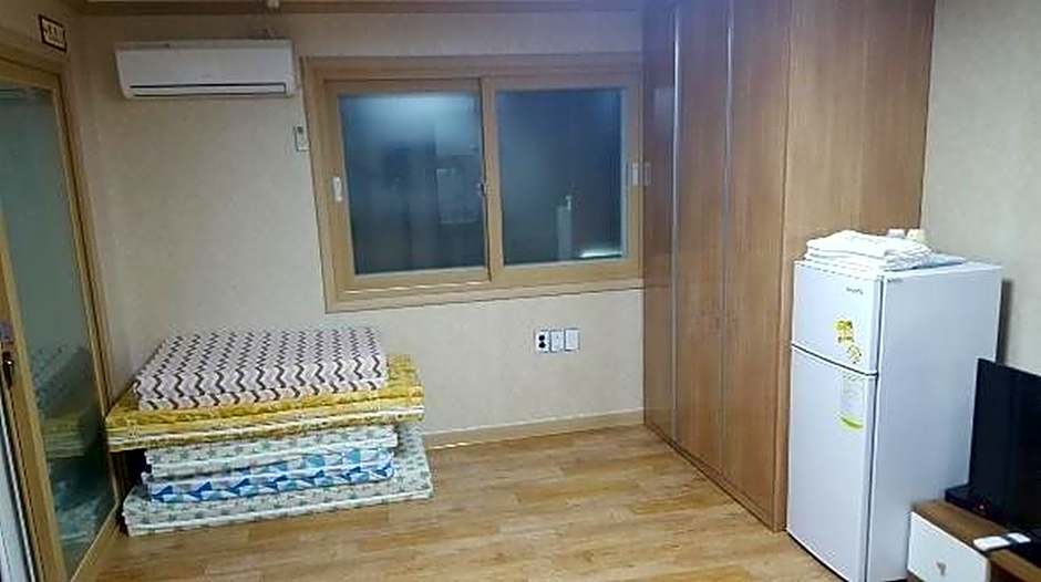 THE 1st Andong Hostel