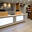 Holiday Inn Express Fresno South By IHG
