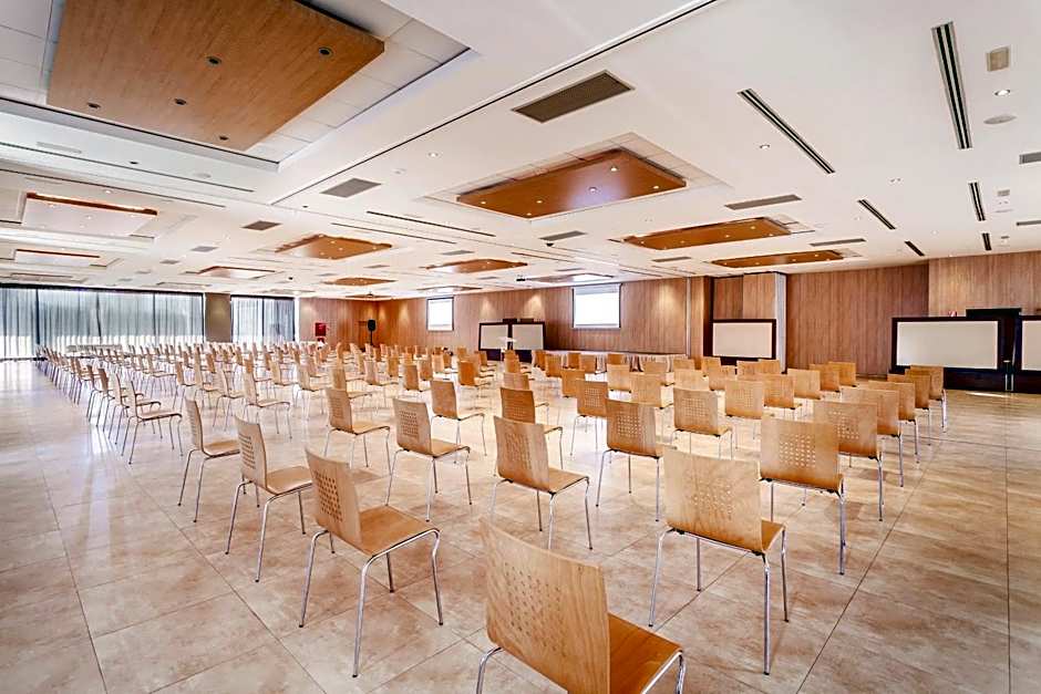 azz Valencia Congress Hotel&Spa