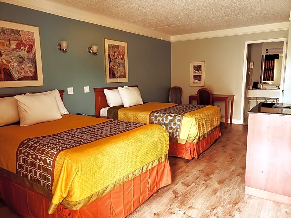 Days Inn by Wyndham Richmond/South