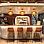 Best Western Plus Maple Leaf