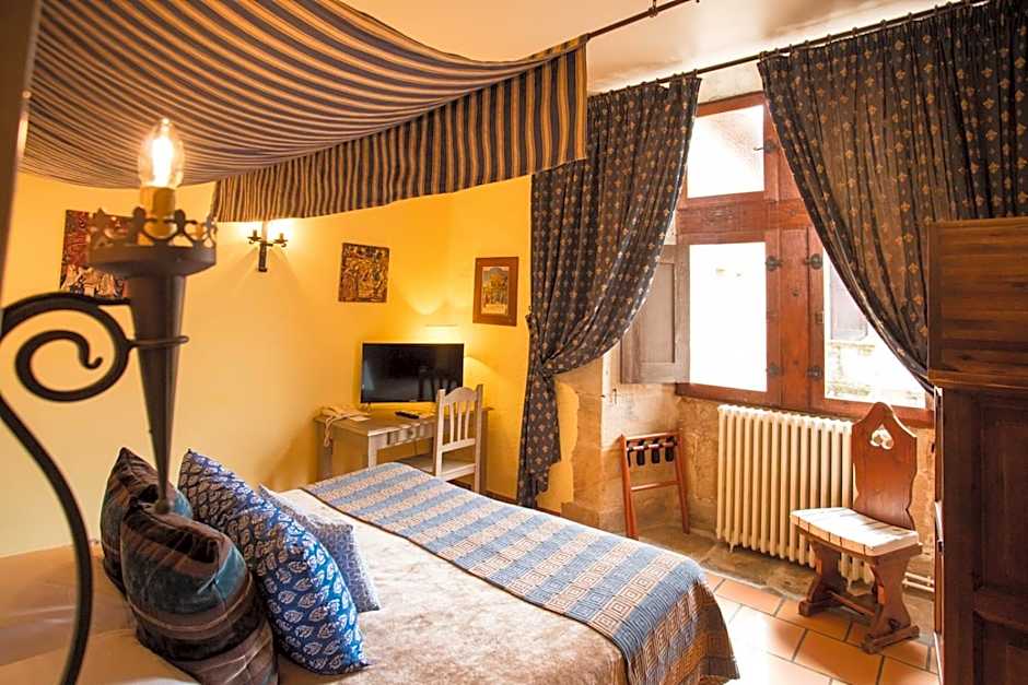 Chateau des Ducs de Joyeuse, BW Signature Collection