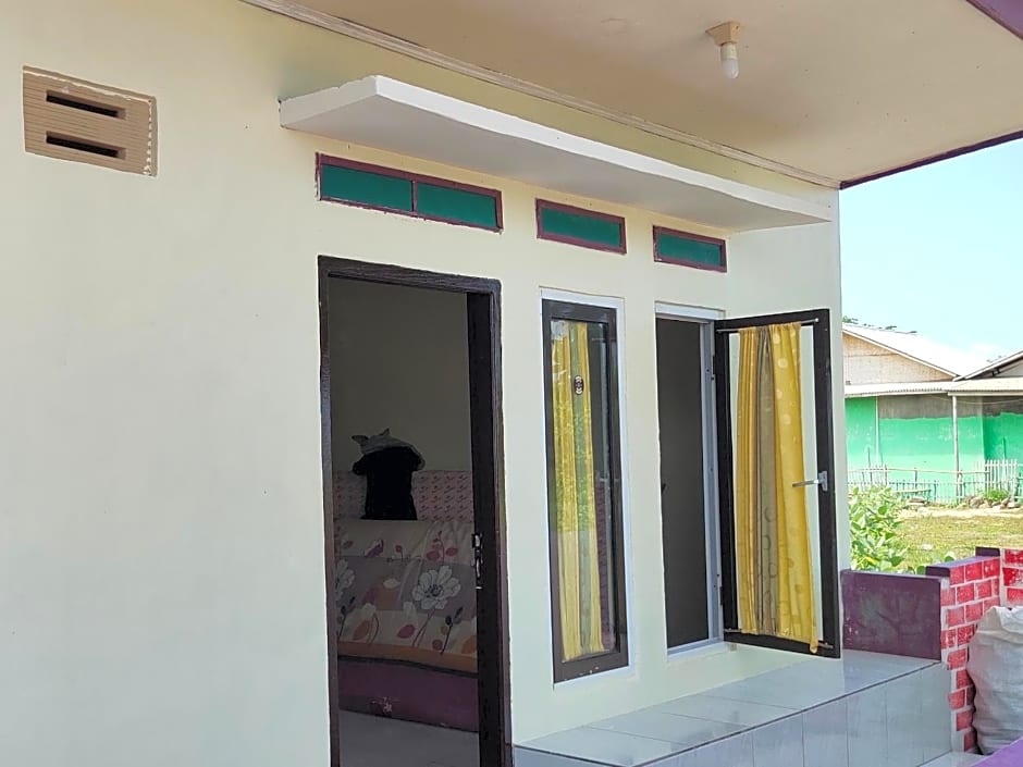 penginapan karanglaut santolo