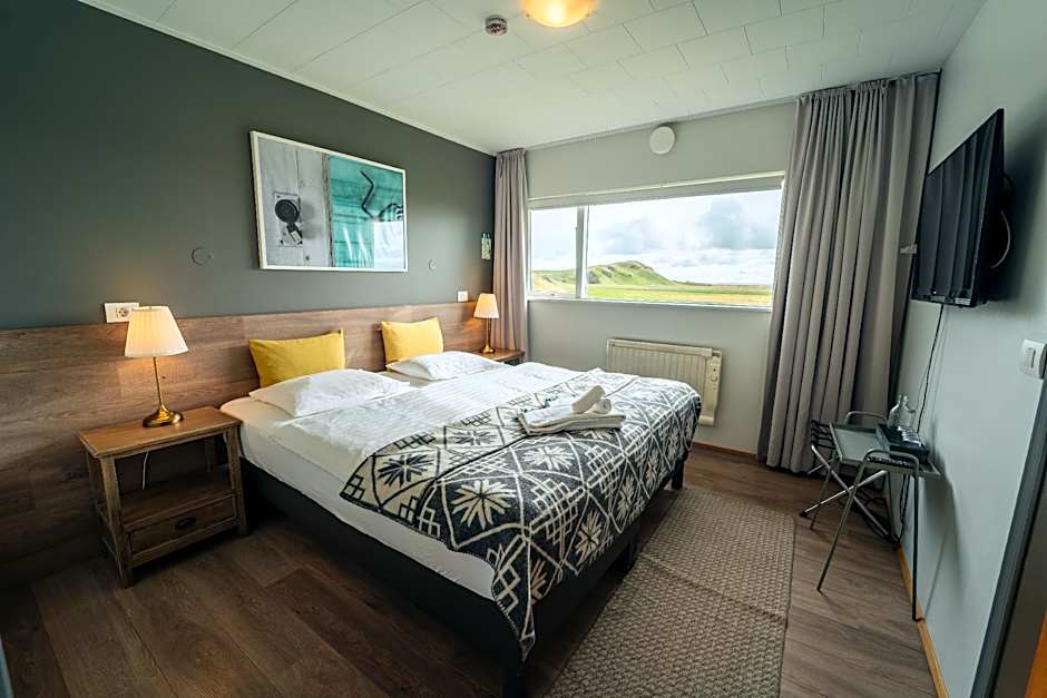 Farmhouse Lodge