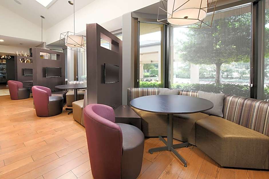 Courtyard by Marriott Dallas Las Colinas